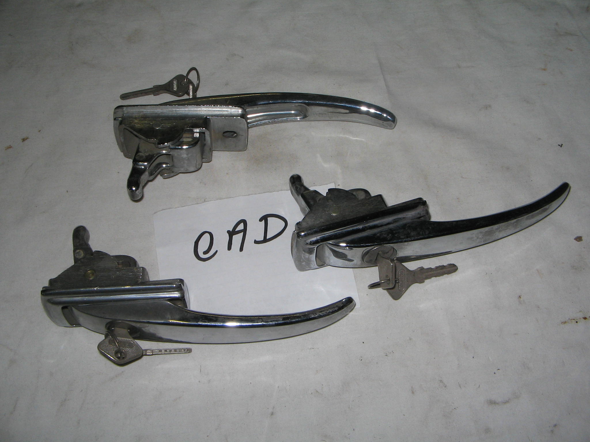 MANIGLIE n. 2 disponibili FIAT 600 N.638